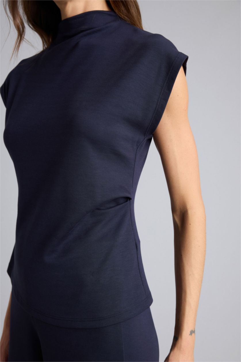 Женщины Синий Блузка Slim Fit с обтягивающим силуэтом с полуворотником и без рукавов