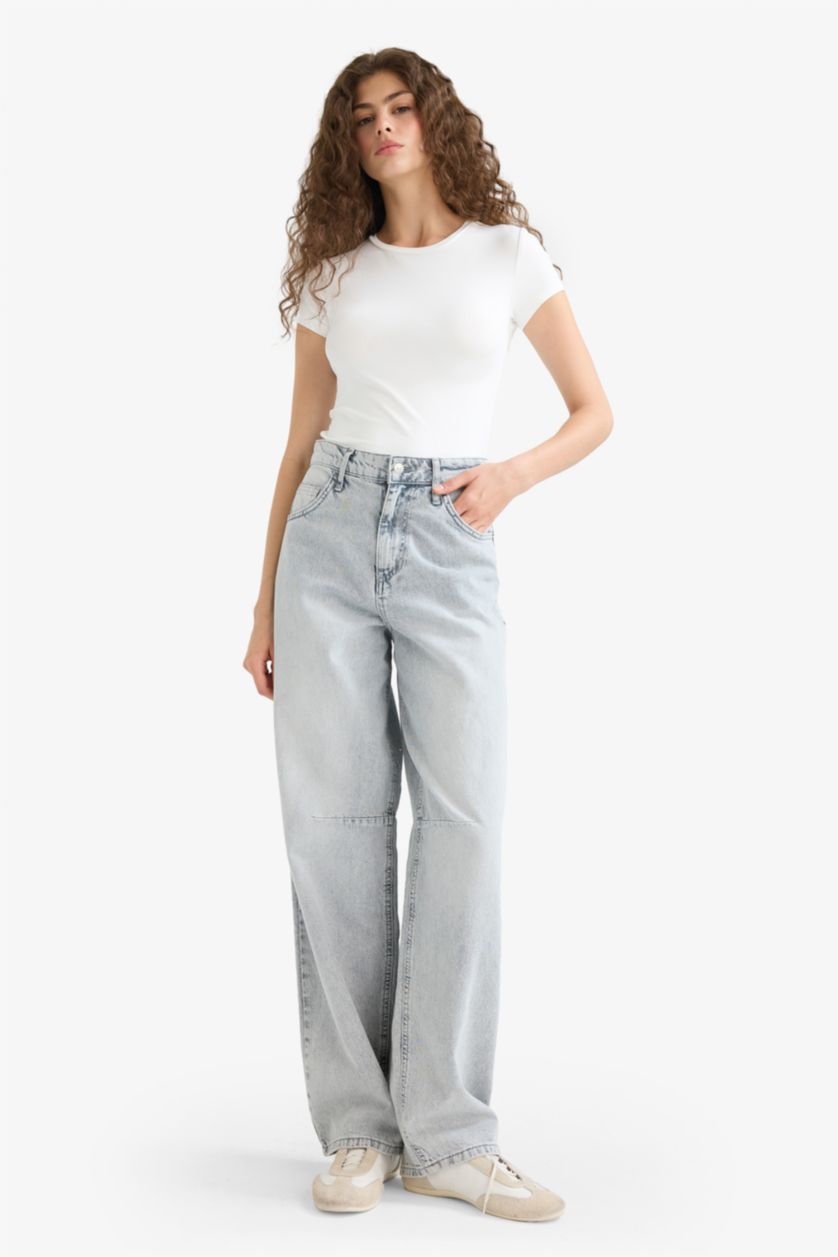 WOMAN White Slim Fit Crew Neck Basic White T-Shirt