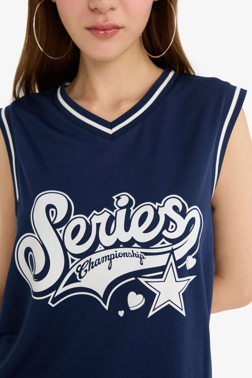 Kadın Lacivert Oversize Geniş Kalıp Sırt Baskılı V Yaka Forma Kumaşı Atlet