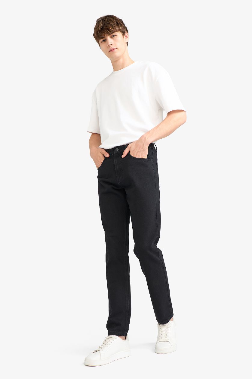 Ерлер қара Regular Tapered Fit түзу балақты джинс шалбар