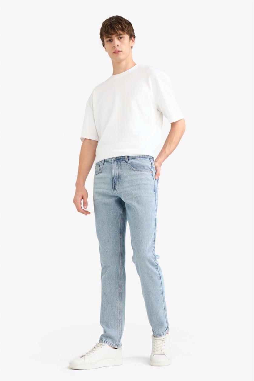 HOMME BLEU Clair Jean à jambes droites Coupe fuselée