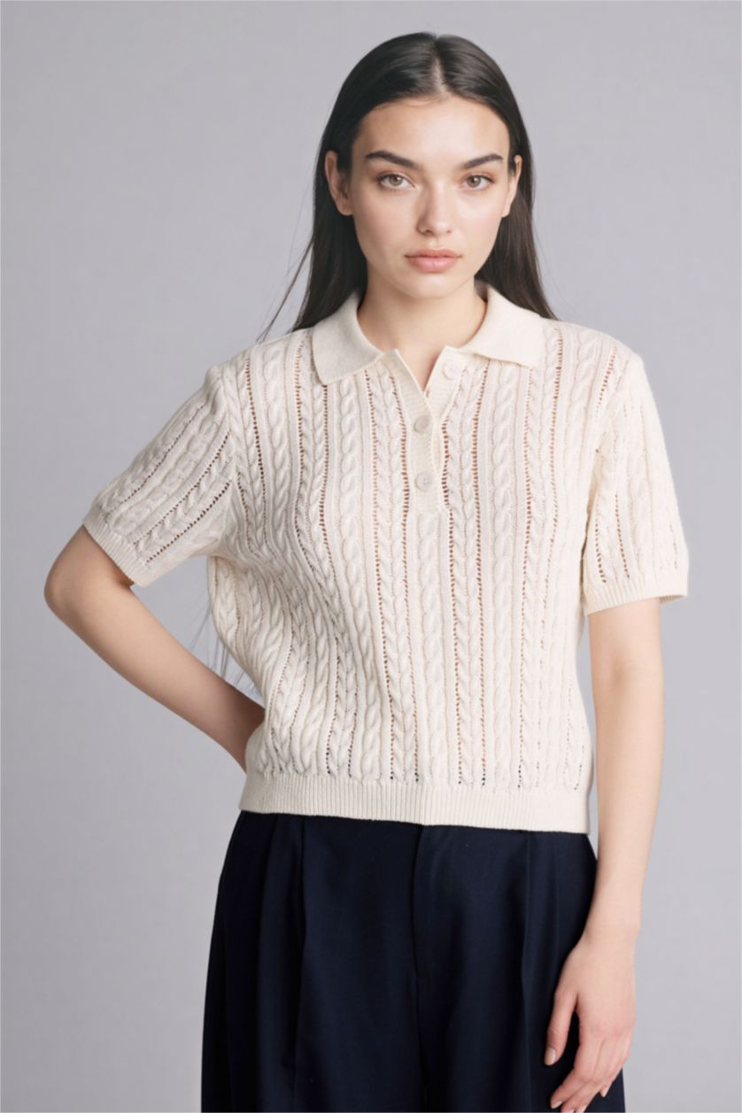 Woman Ecru Regular Fit Polo Collar Knitwear Pullover