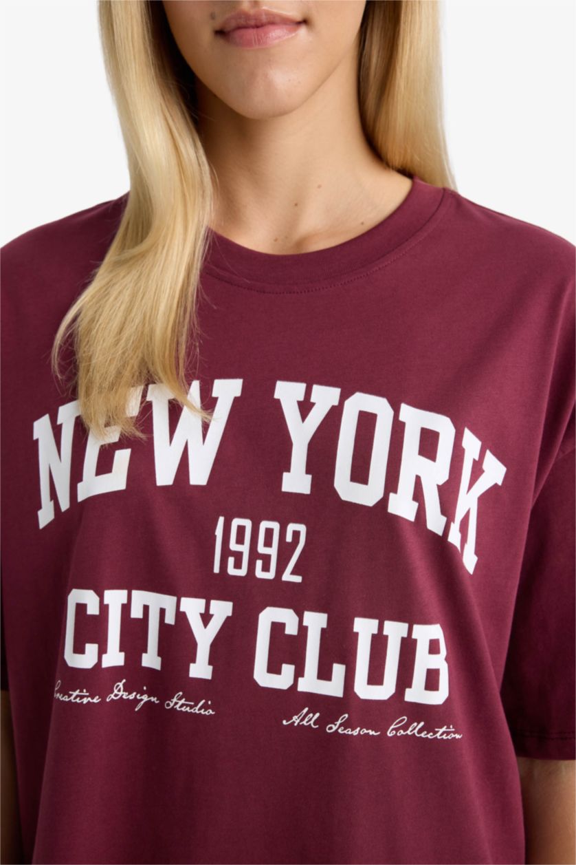 Kadın Bordo Oversıze Bisiklet Yaka Baskılı Kısa Kollu Tişört