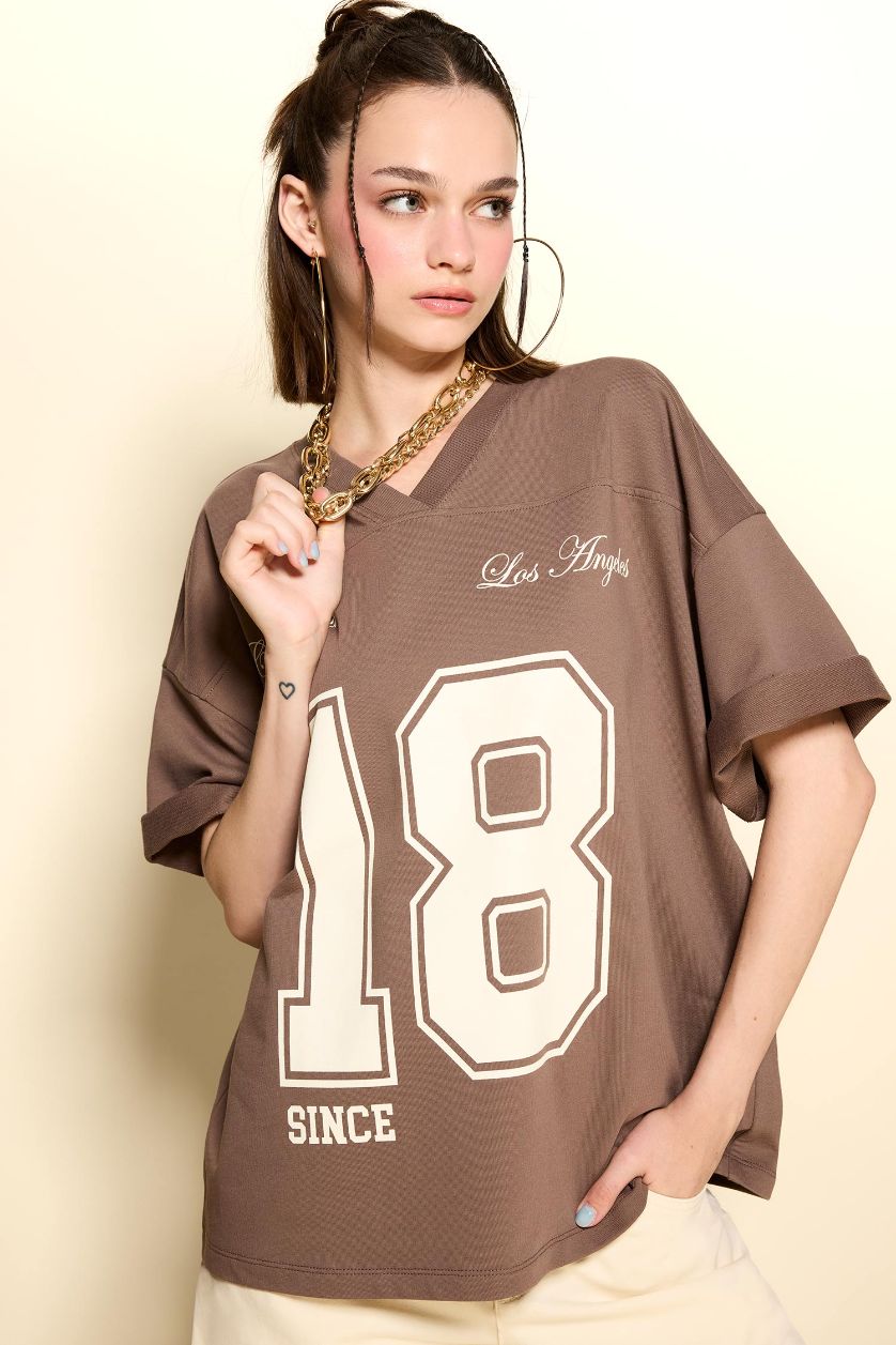 Kadın Kahve %100 Pamuk Oversıze Baskılı Tişört