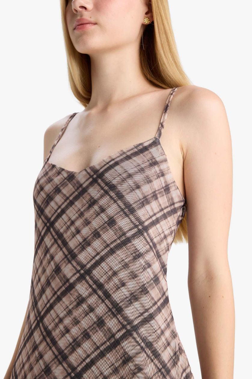 Женщины Коричневый Платье миди в клетку с V-образным вырезом и тонкими бретелями