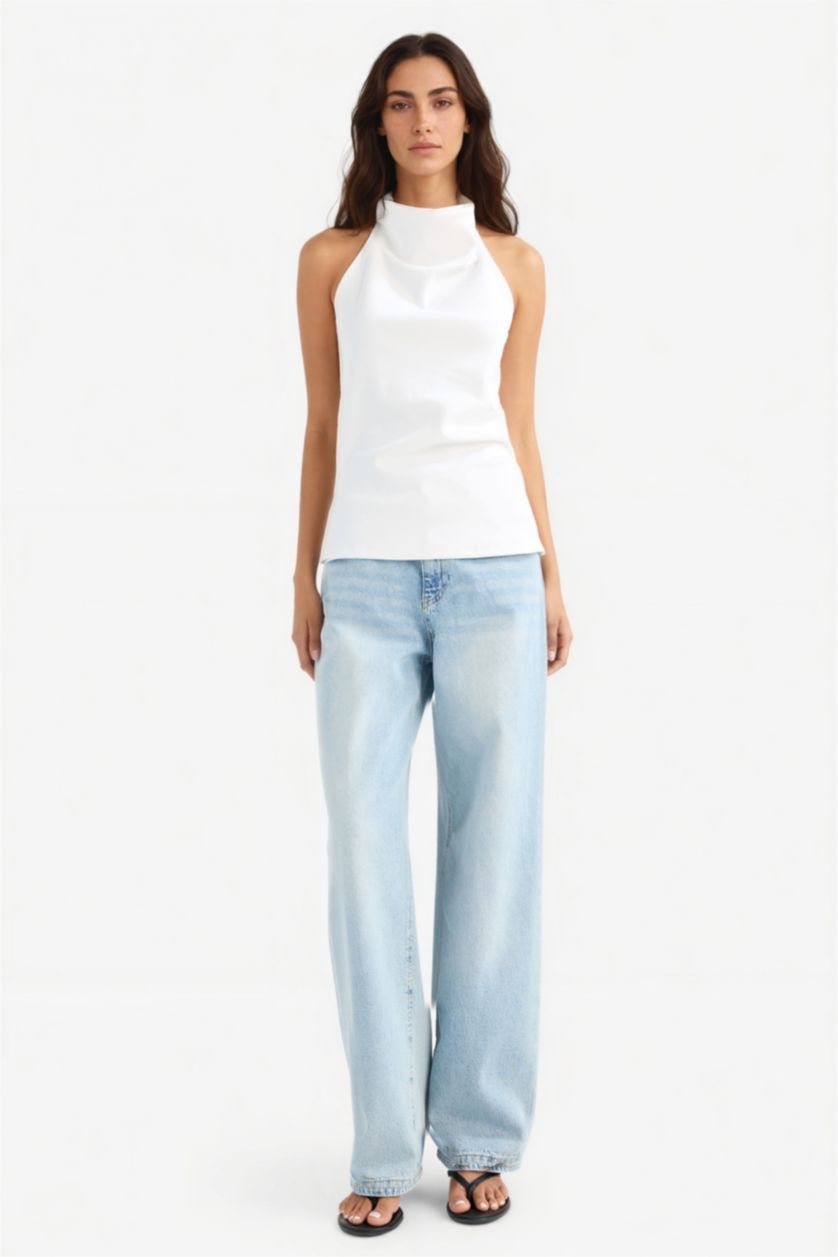 Kadın Ekru Slim Fit Dar Kesim Halter Yaka Bluz