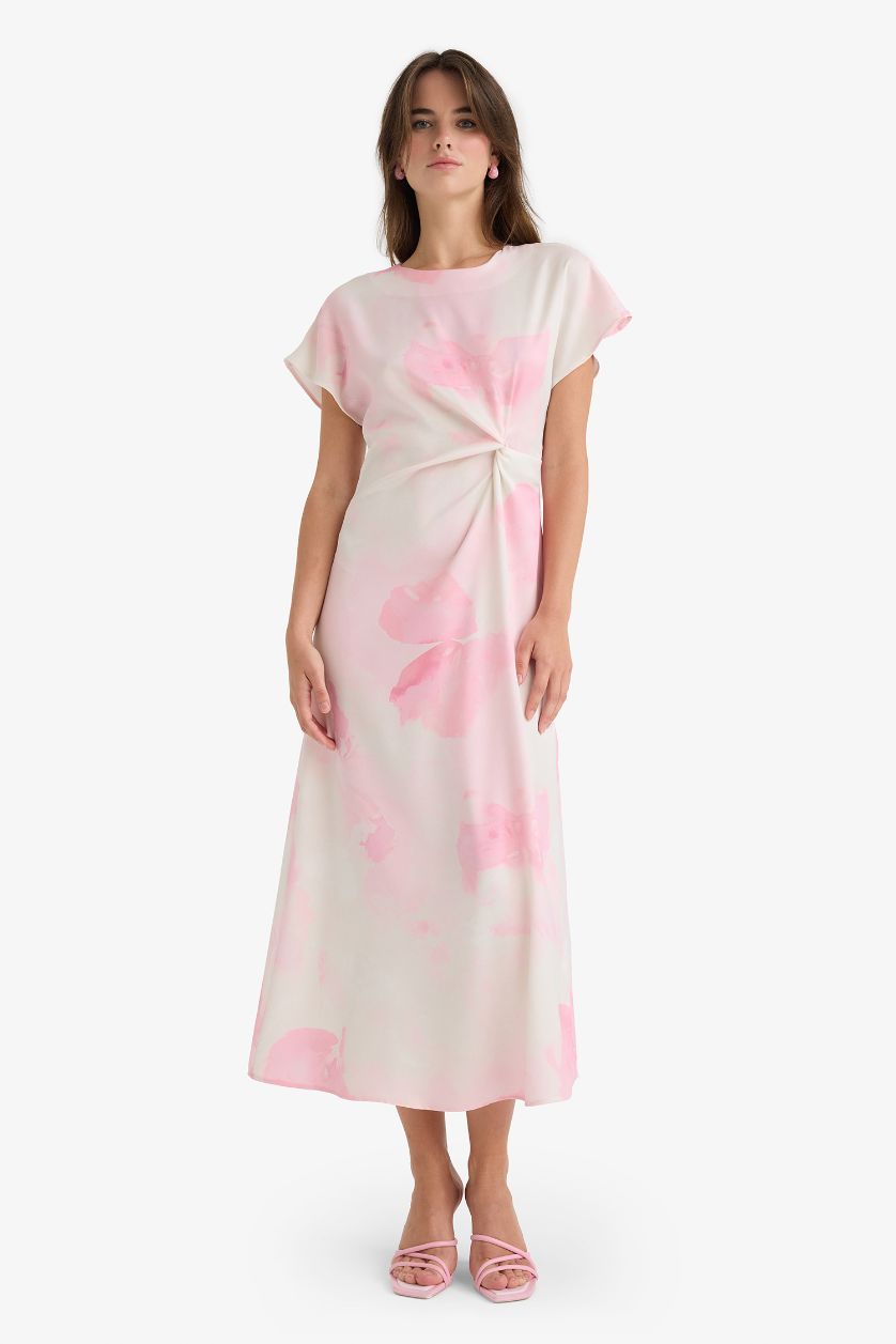 Woman Light Pink Crew Neck Batic Satin Midi Dress
