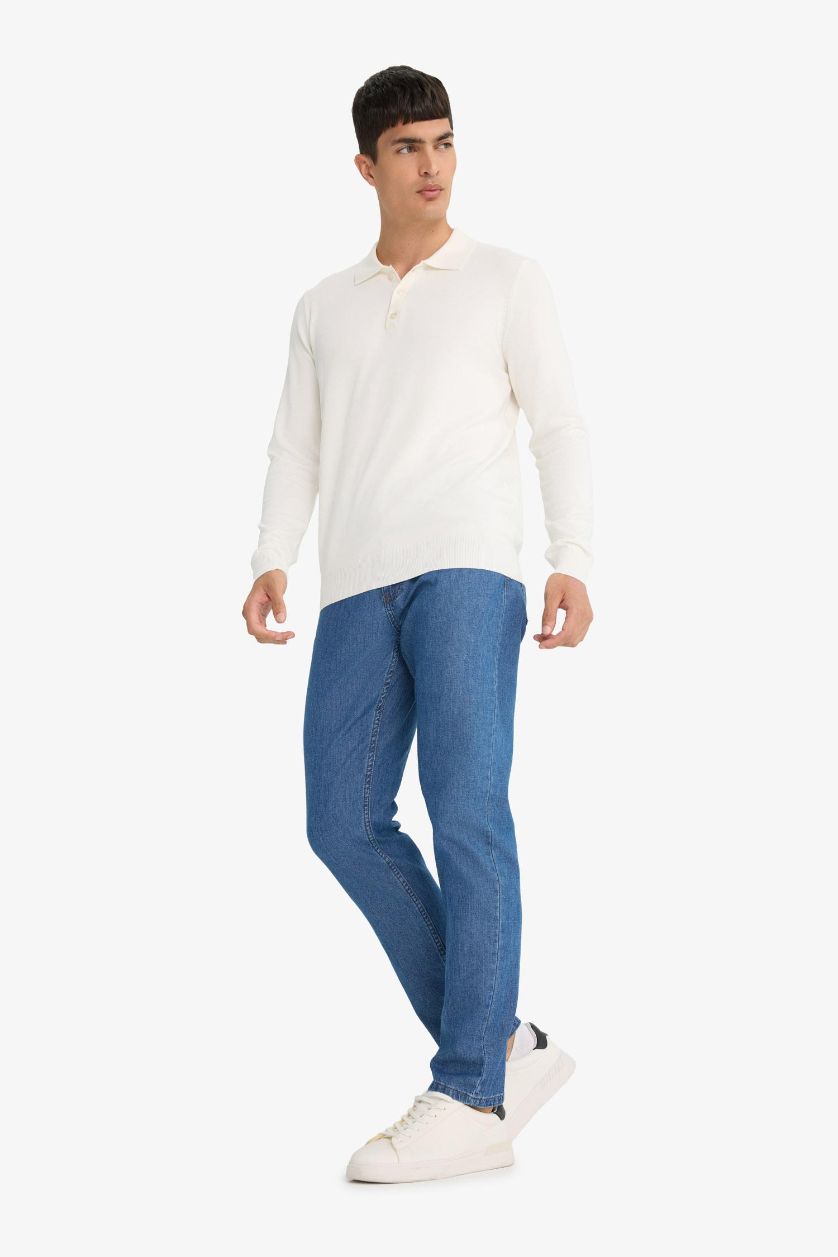 Man Dark Blue Tapered Fit Wide Leg Denim Trousers