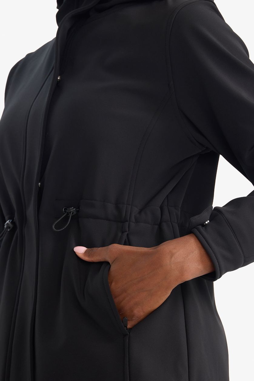 WOMAN Black Water Repellent Regular Fit Puffer Jacket