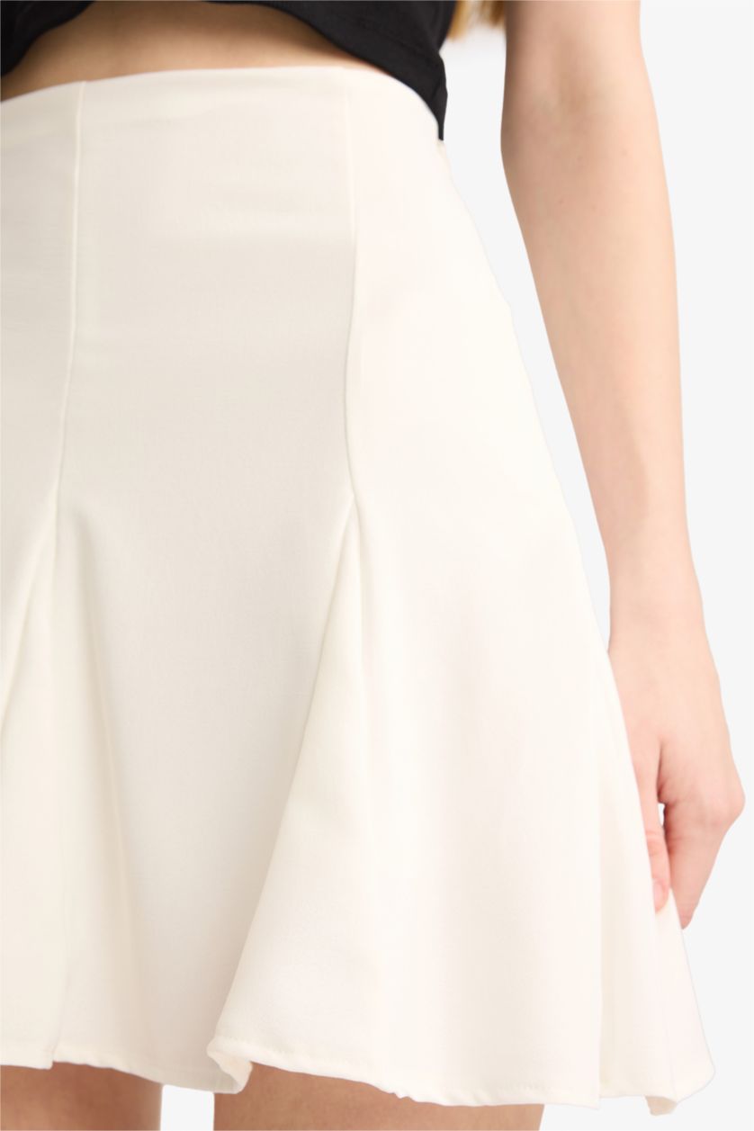 Kadın Kırık Beyaz A Kesim Normal Bel Krep Mini Etek