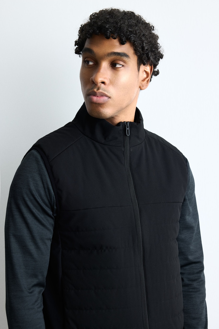 Man Black Regular Fit Mock Neck Waterproof Vest