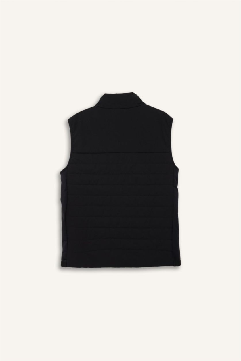 MAN Black Regular Fit Half Turtleneck Waterproof Vest