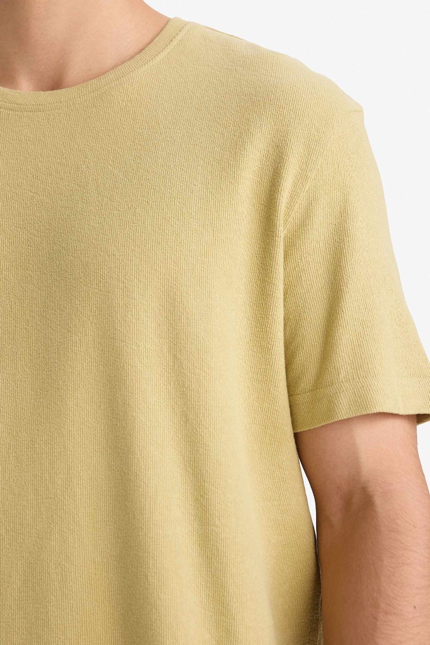 MAN Olive Regular Fit Crew Neck Short Sleeve T-Shirt