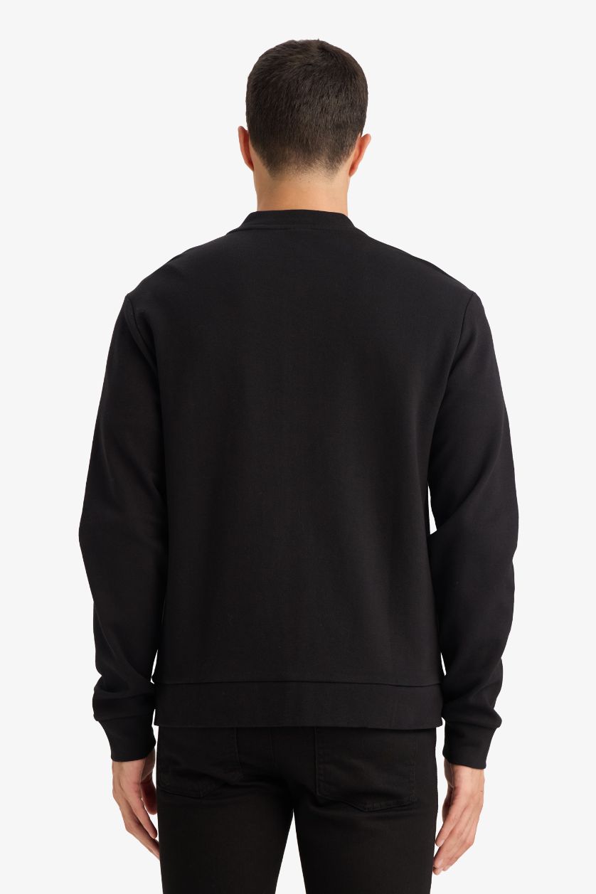 MAN Black Crew Neck with Pockets Buttoned Bomber Jacket