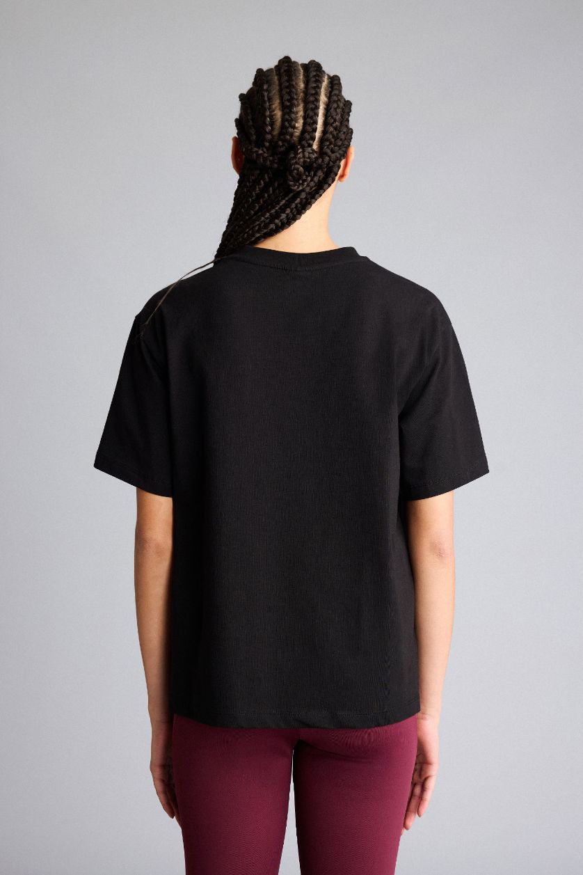 Woman Black Comfort Fit Crew Neck Long Sleeves Sports T-shirt