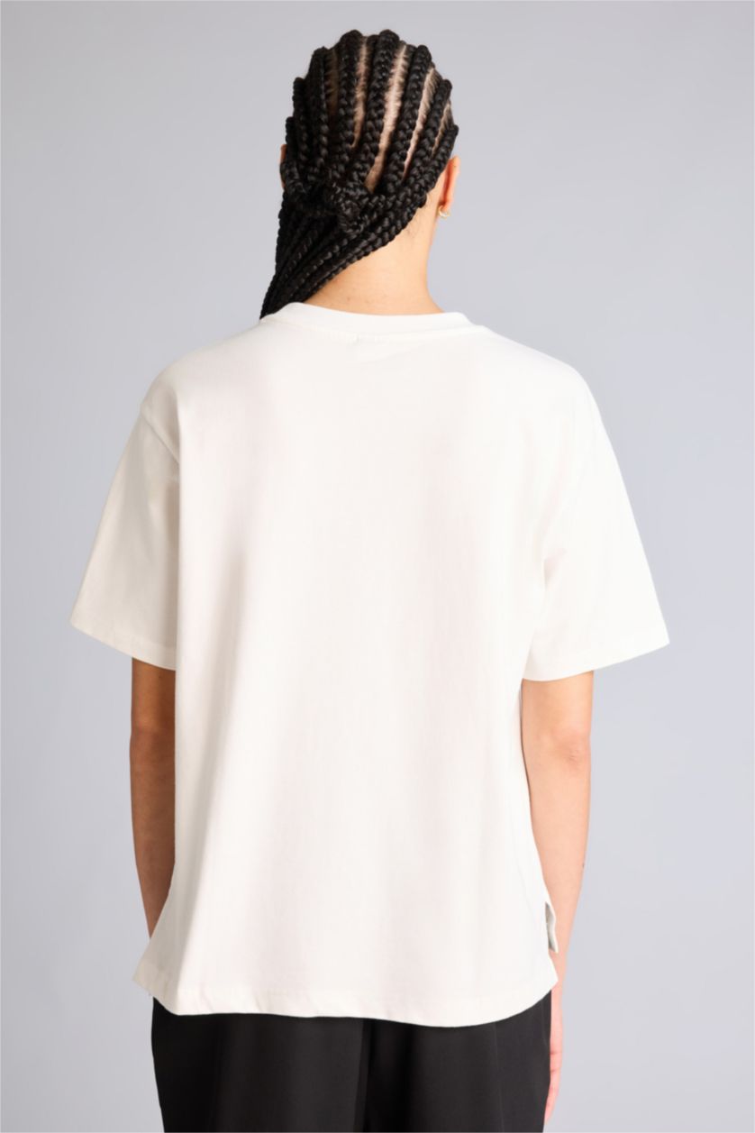 Woman Ecru Comfort Fit Crew Neck Long Sleeves Sports T-shirt