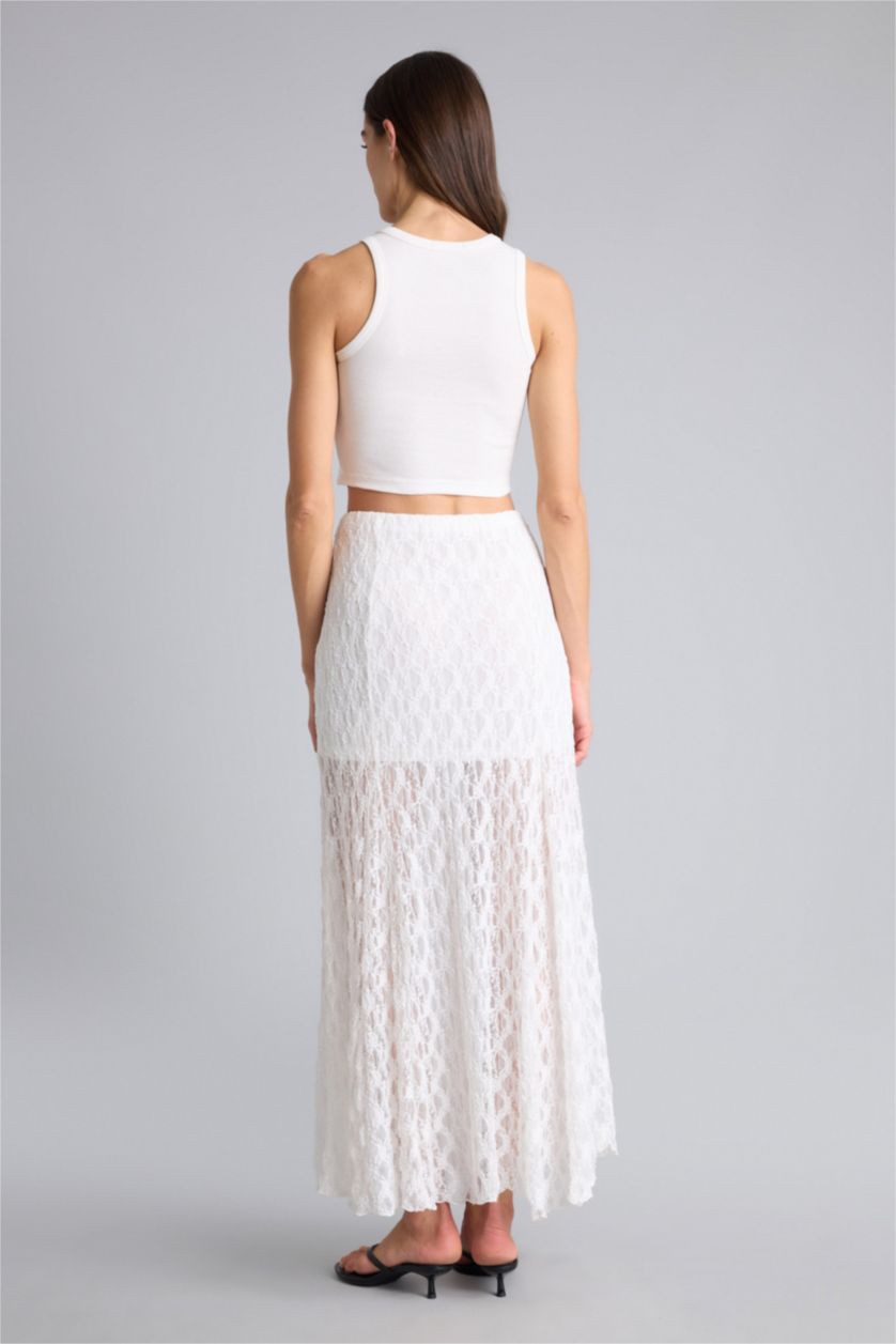 Woman Ecru A Cut Lace Lined Normal Waist Maxi Knitted Skirt