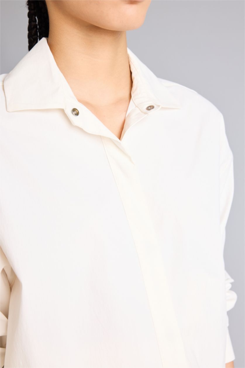 Kadın Ekru Relax Fıt Dokuma Gömlek