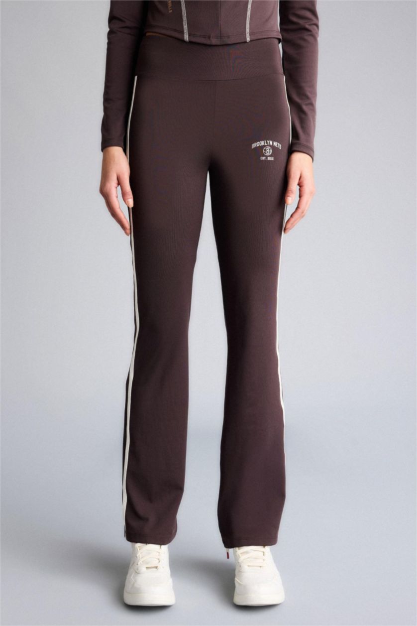 WOMAN Brown Flare Flare Brooklyn Nets Licensed Trousers