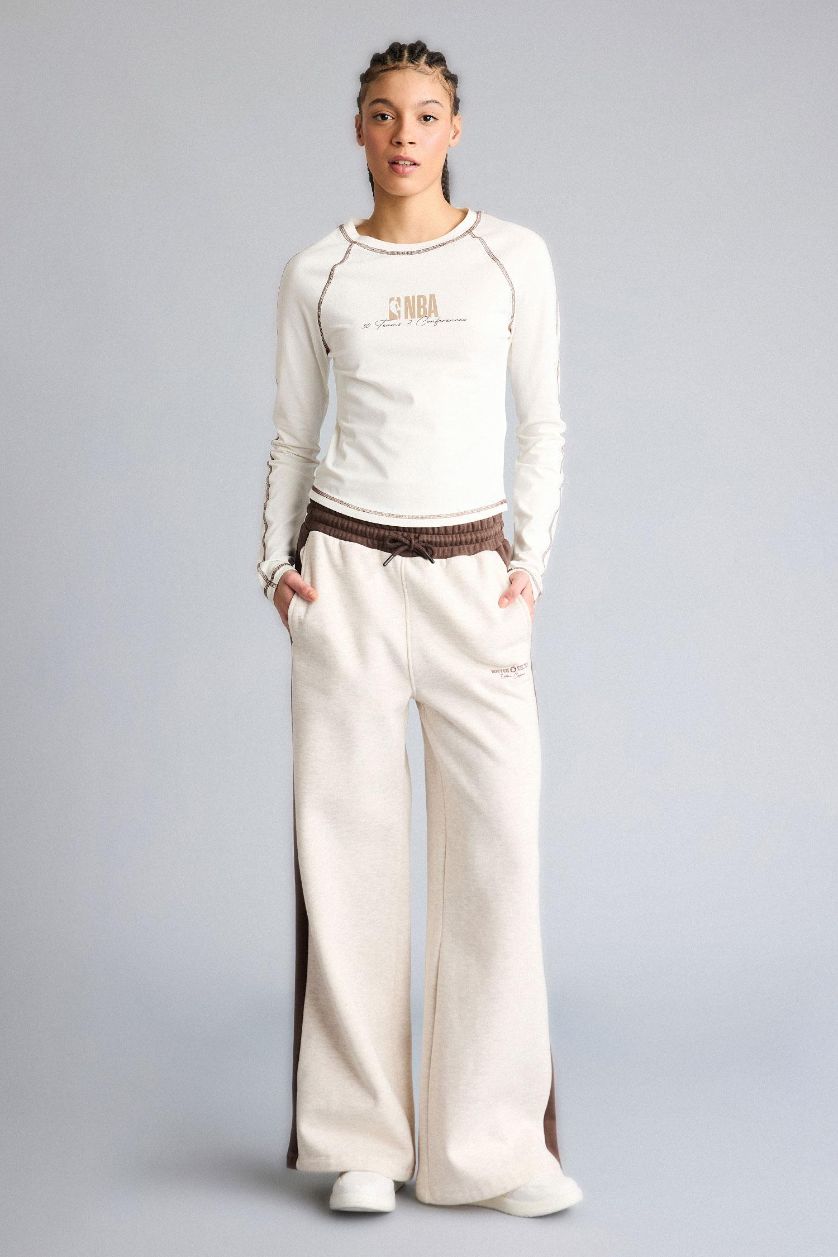 نساء بيج فاتح Woman Long Sleeve T-Shirt