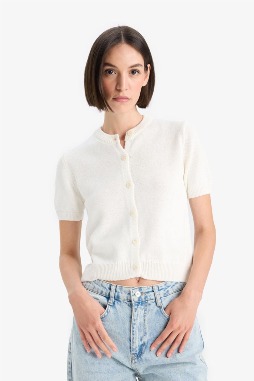 Woman Ecru Regular Fit Crew Neck Knitwear Cardigan