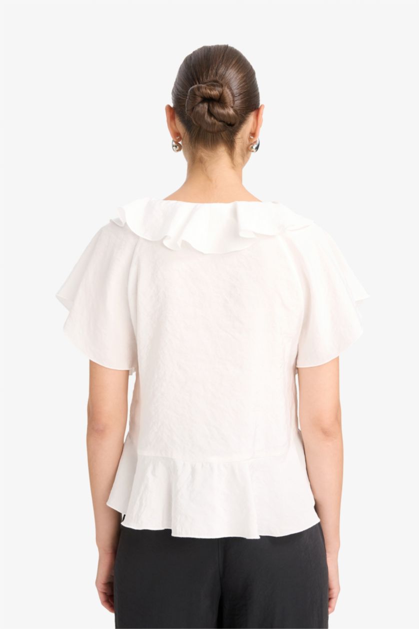 نساء بيج فاتح بلوزة نص كم قصة عادية بياقة V