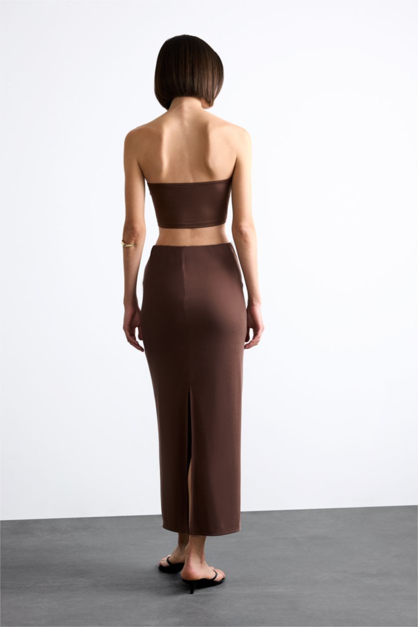 Kadın Açık Kahve Slim Fit Dar Kesim Yırtmaçlı Midi Etek