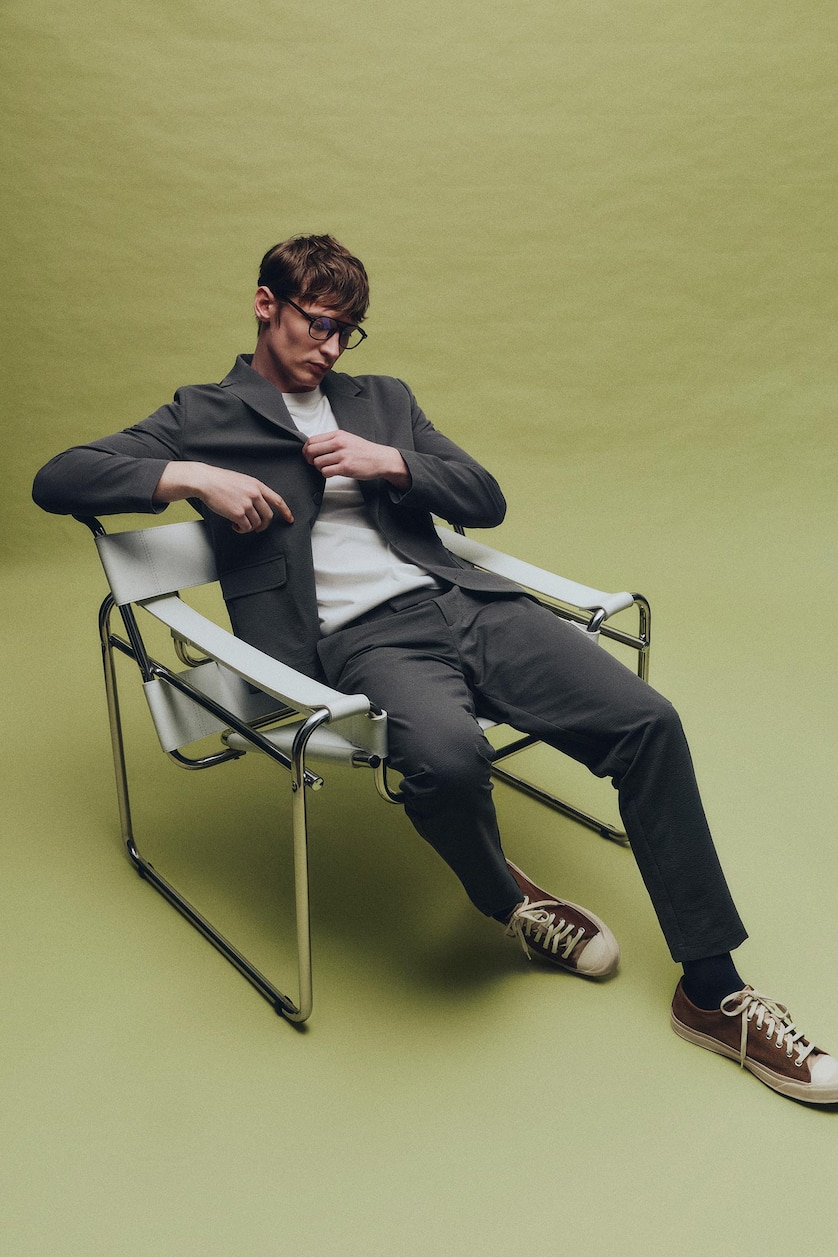 Men Grey Tailored Fit Trousers