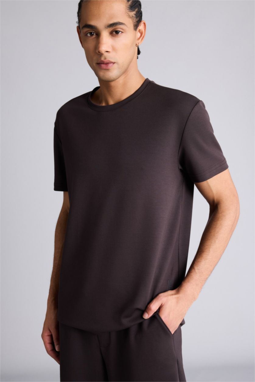 Erkek Kahve Yan Baskılı Sporcu Tişört