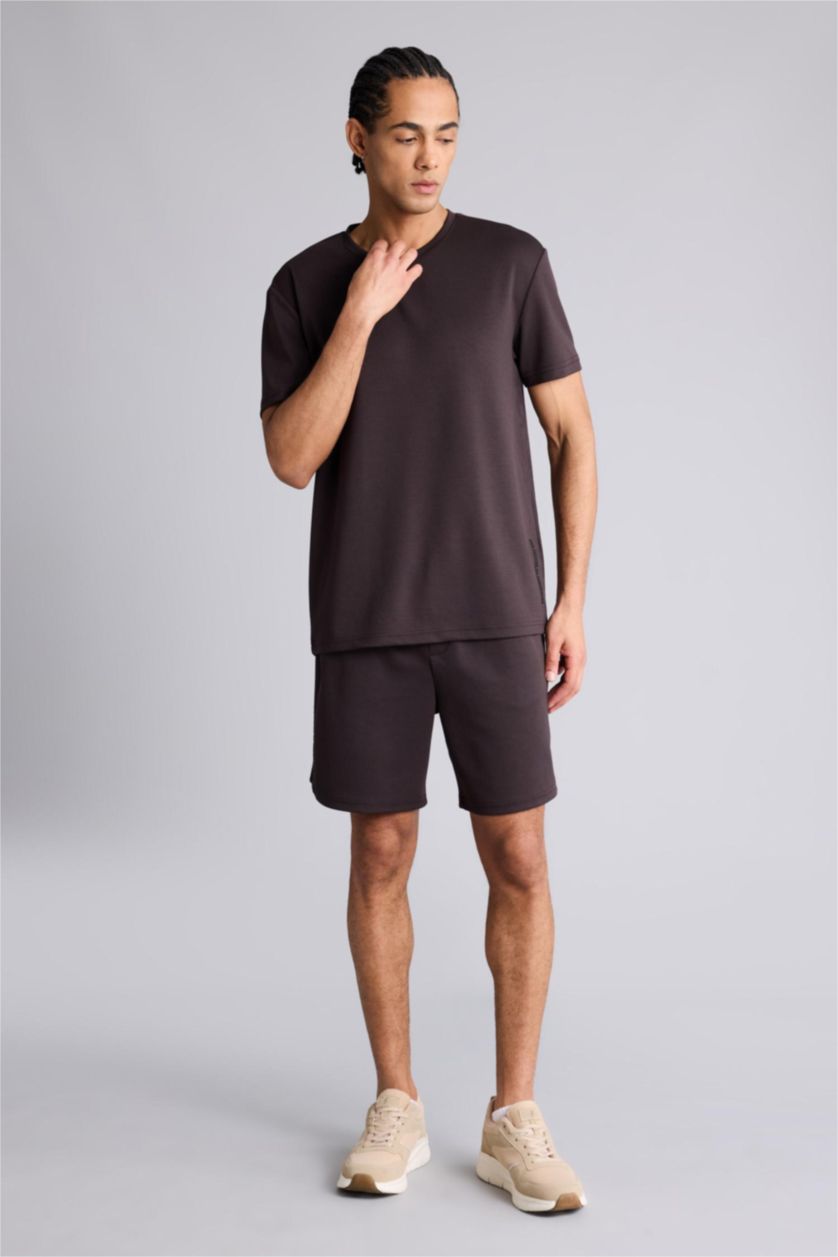 Erkek Kahve Yan Baskılı Sporcu Tişört