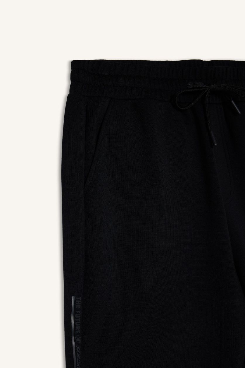 رجال أسود شورت كابري قصة عادية مطبوعة بساق قصير