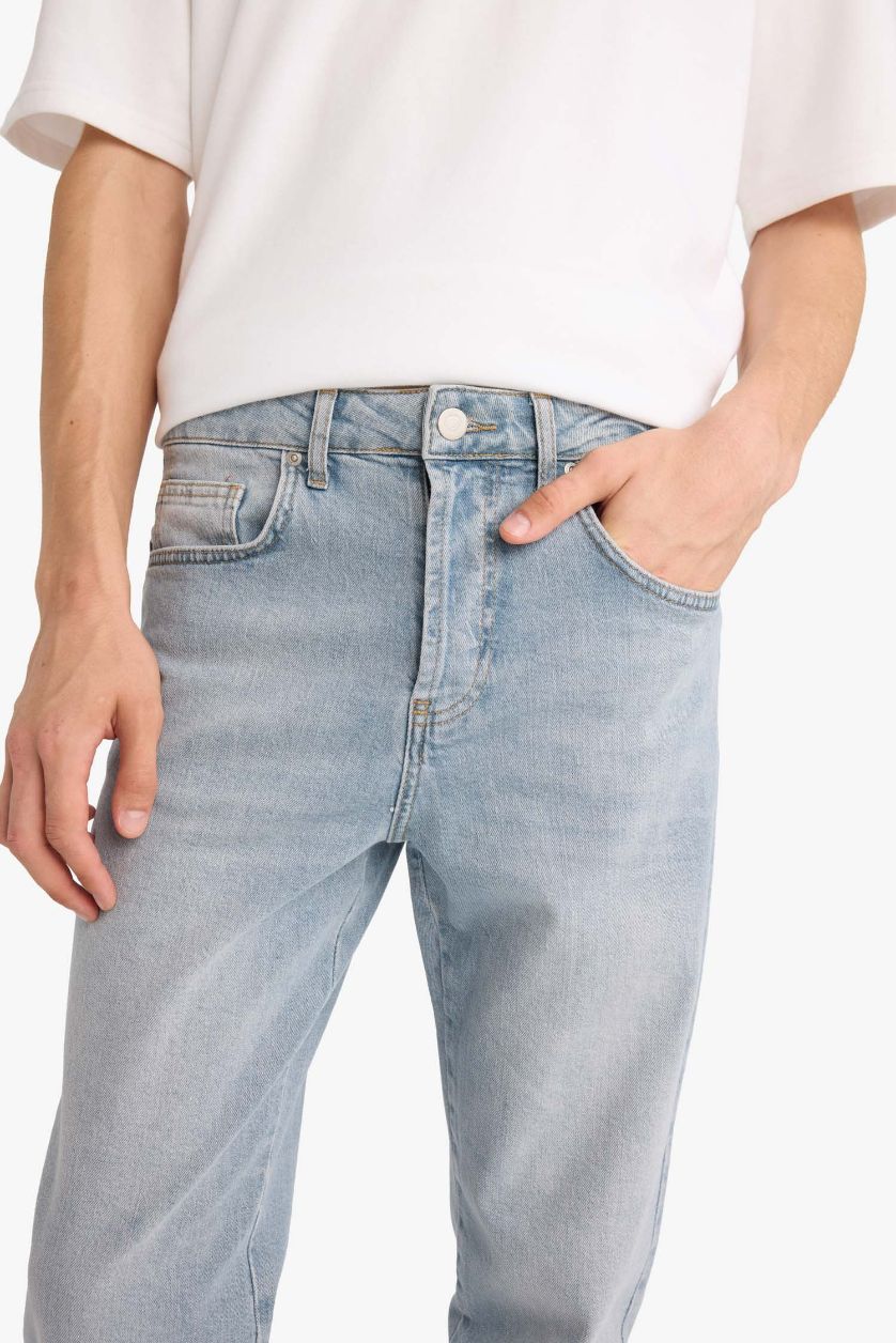 رجال رمادي أزرق فاتح بنطرون جينز قصة مريحة برجل ضيق