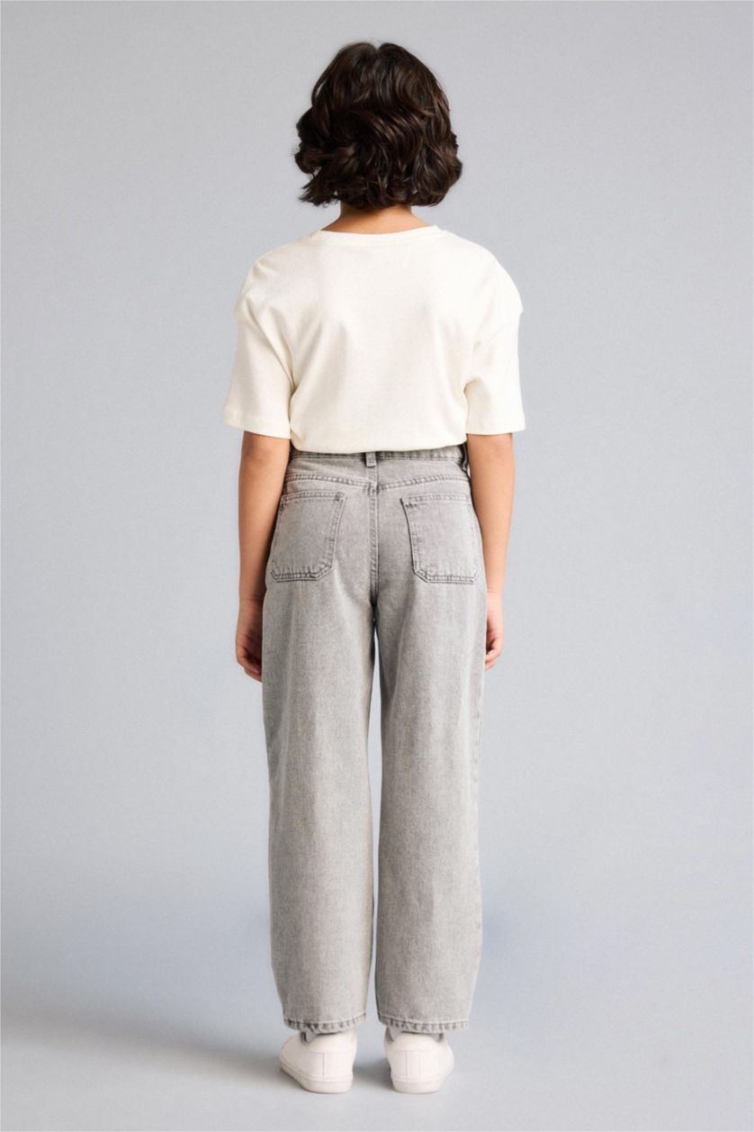 أولاد رمادي بنطرون جينز ولادي وايد ليج برجل عادي