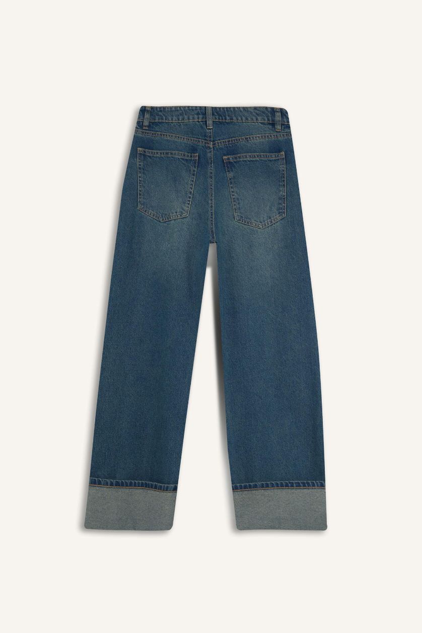 حريمي أزرق غامق بنطلون جينز قصة مريحة بحافة مطوية وخصر عالي