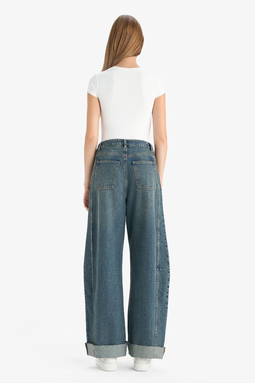 FEMME Bleu Jean taille haute Coupe barrel