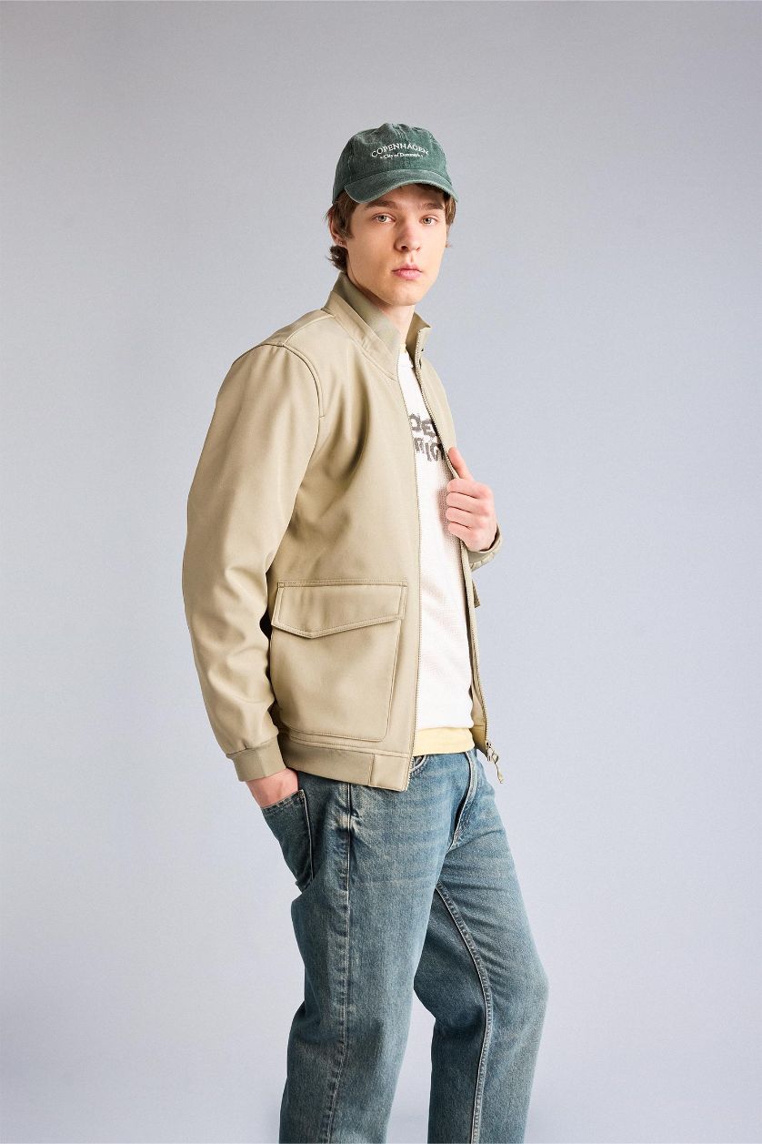 رجالي كاكي جاكيت خفيف قصة عادية بياقة كوليج بجيوب