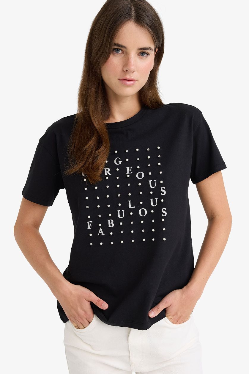 نساء أسود Relax Fit Crew Neck Printed Cotton T-Shirt