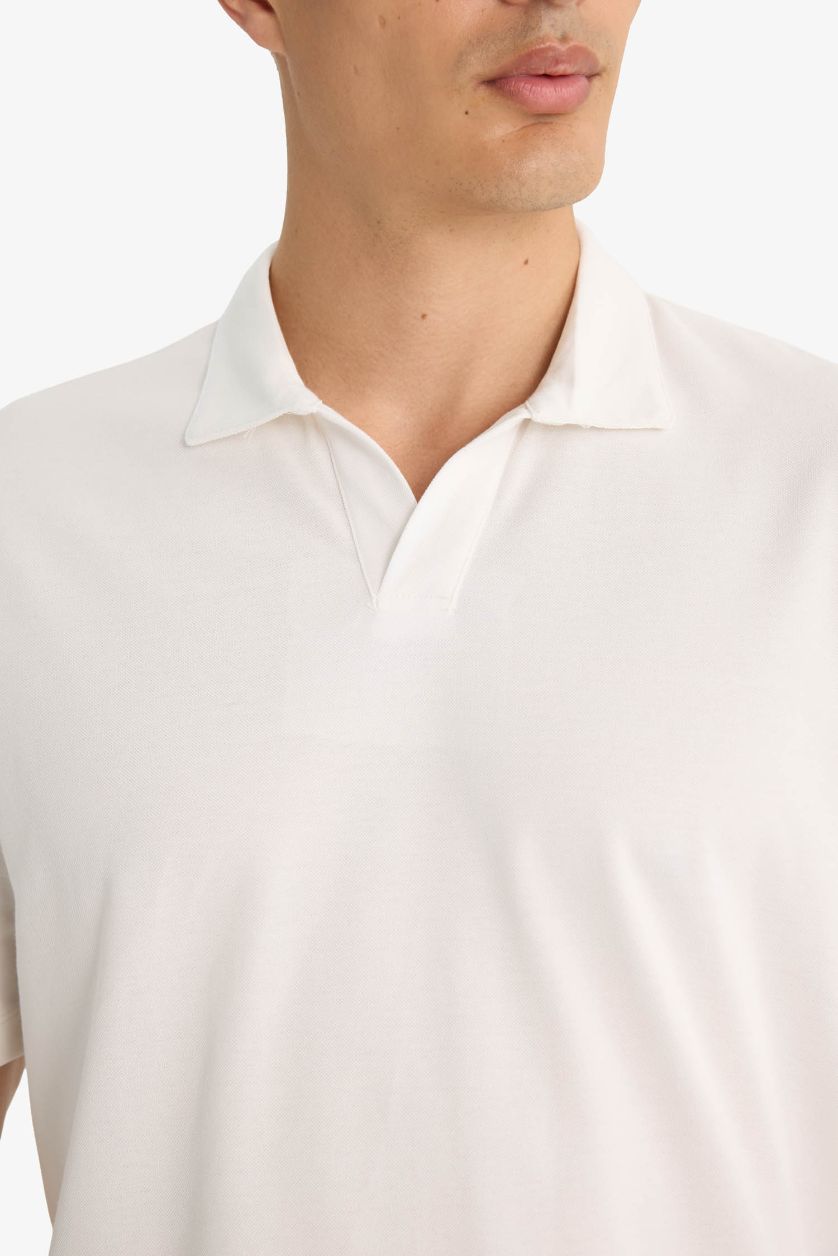 Мужчины Кремовый Футболка Regular Fit с воротником поло тонкой вязки и коротким рукавом