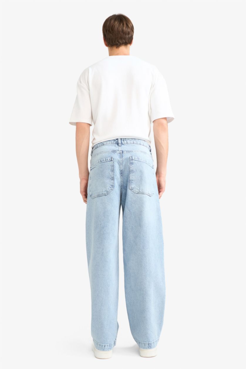 Man Light Blue Barrel Fit Wide Leg Jeans