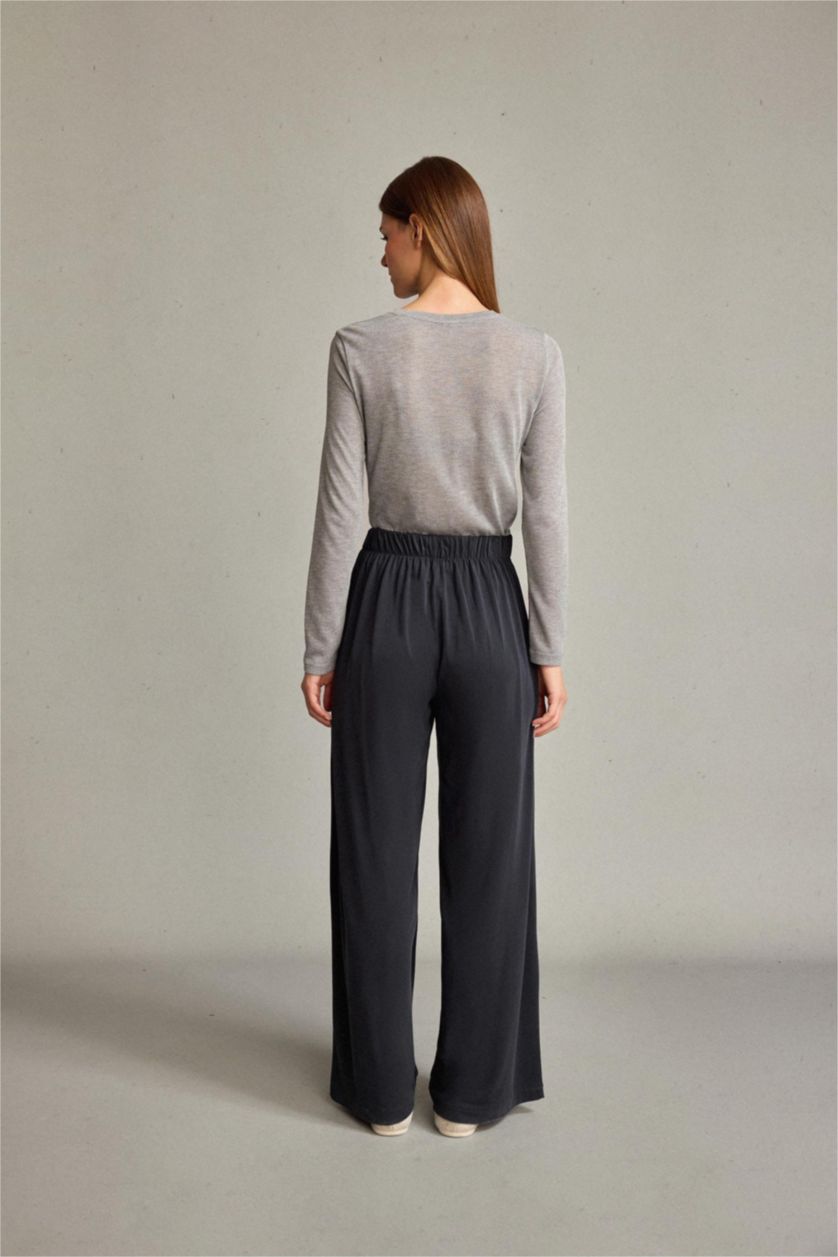 Kadın Açık Antrasit Beli Lastikli Geniş Paça Modal Pantolon