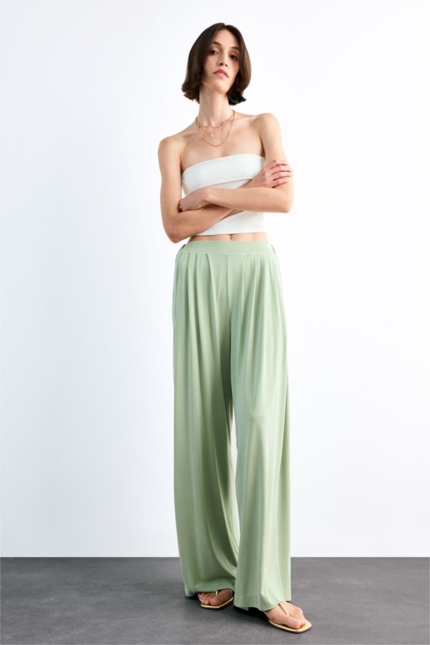 نساء أكوا بنطرون باجي فيت برجل واسع وخصر مطاطي