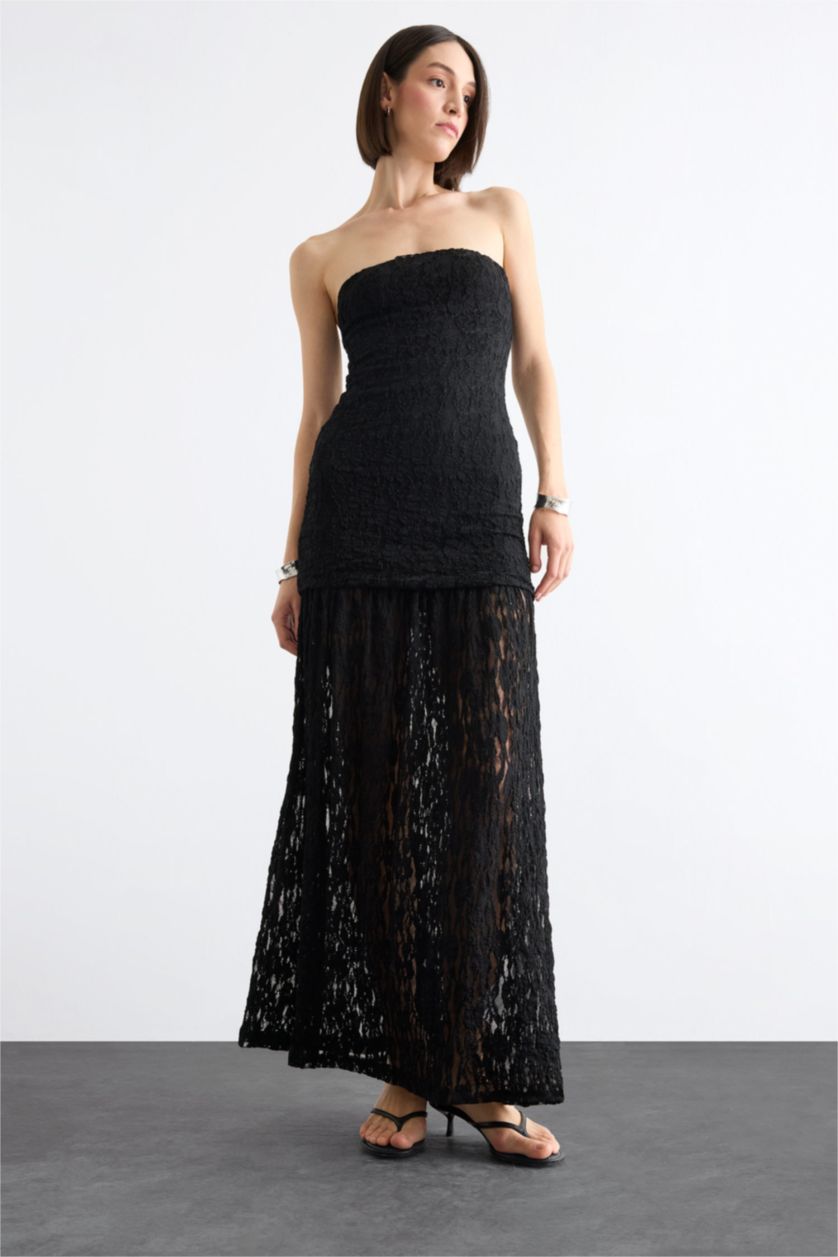 Woman Black Lace Maxi Skirt