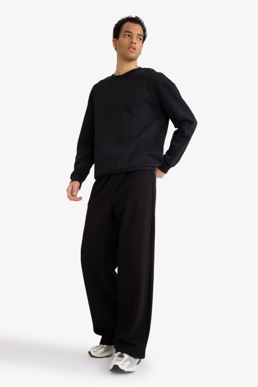 Men Black Wide Leg Trousers