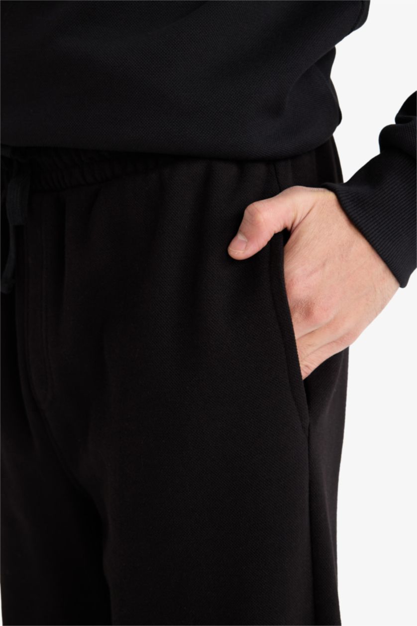 Men Black Wide Leg Trousers
