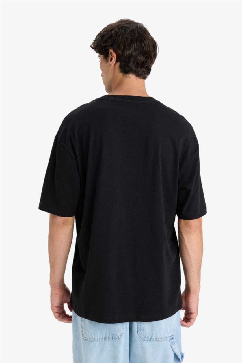 Erkek Siyah %100 Pamuk Boxy Fit Bisiklet Yaka Baskılı Kısa Kollu Tişört