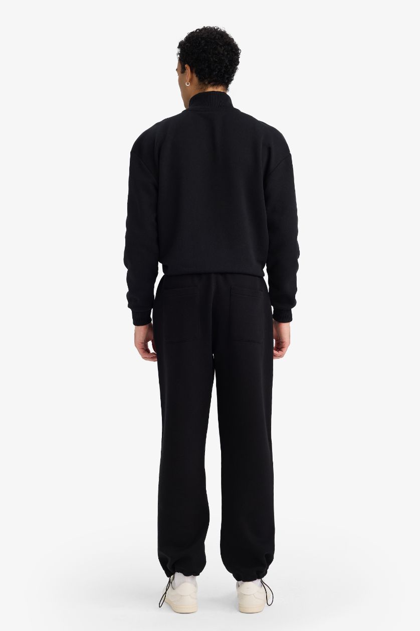 Erkek Siyah Relax Fıt Pantolon