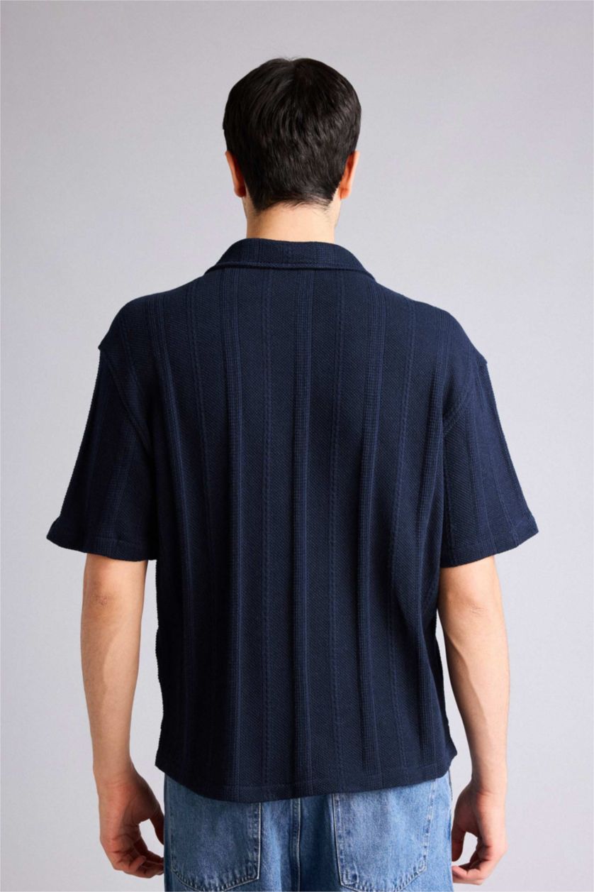 Erkek Lacivert Boxy Fıt Apaş Yaka Kısa Kollu Gömlek