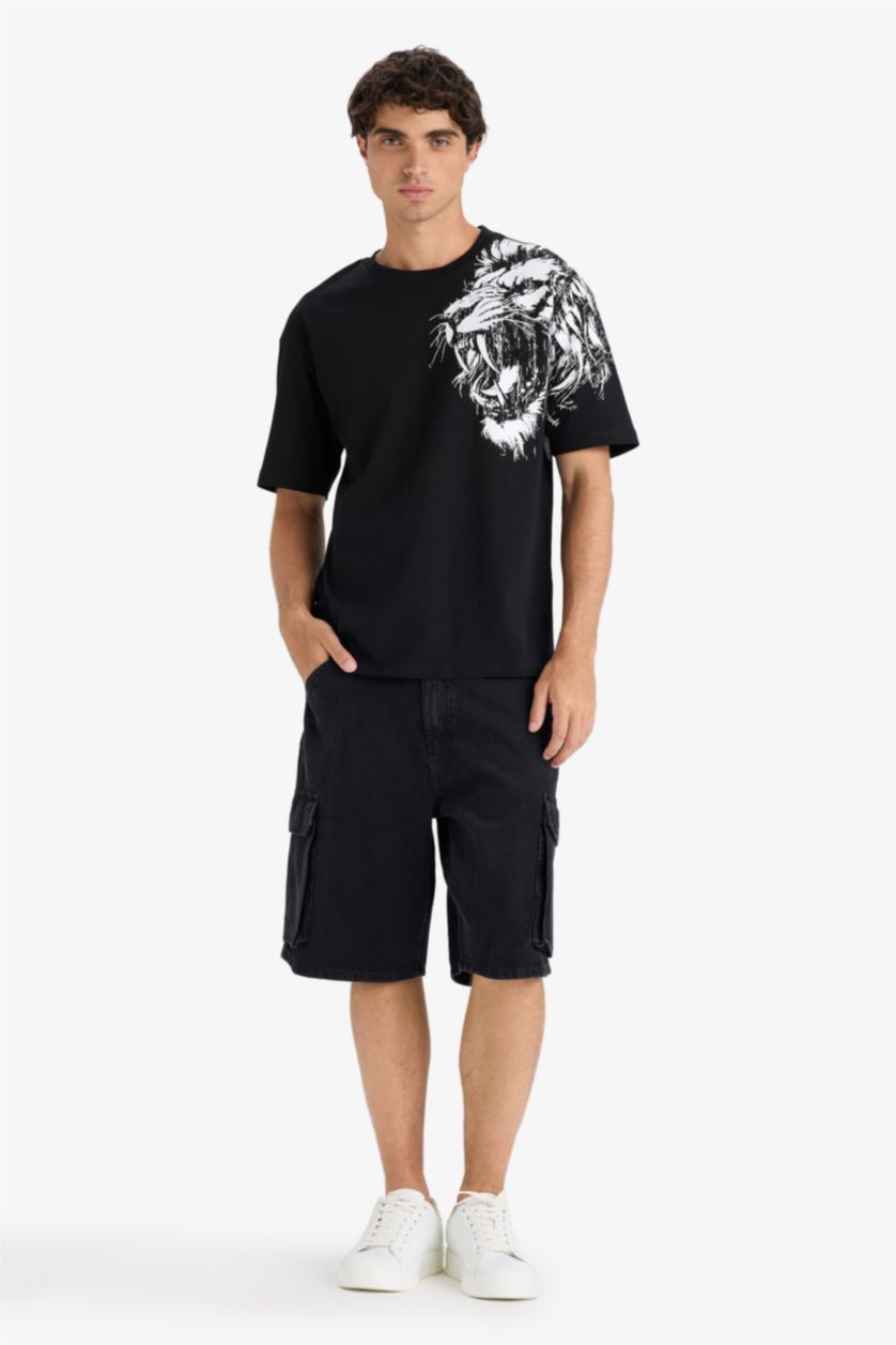 Men Black Boxy Fit Short Sleeve T-Shirt