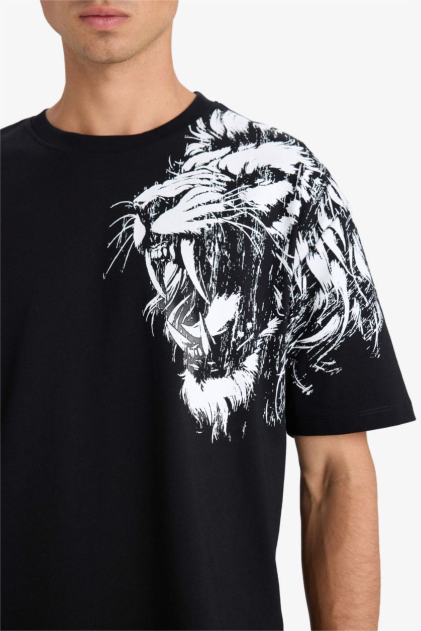 Men Black Boxy Fit Short Sleeve T-Shirt