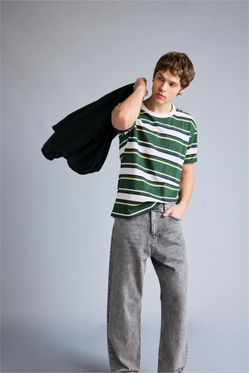 MAN Dark Green Cotton Boxy Fit Printed T-Shirt